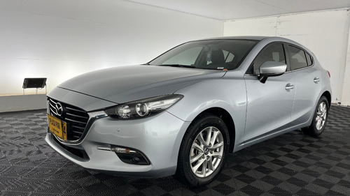 Mazda 3 Touring