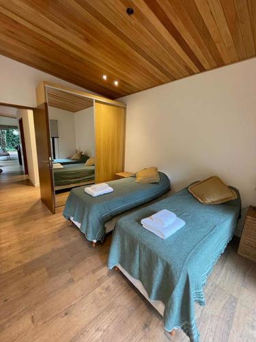 Casa Kiri De Diseño Funcional En Bosque Peralta Ramos - Mar Del Plata
