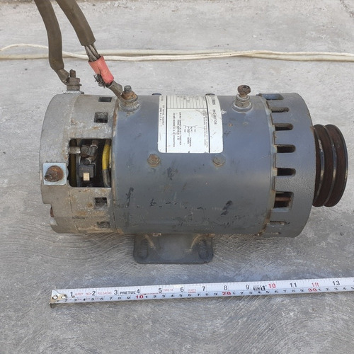 Motor General Electric  4/3 Hp. 2650/2000 Rpm. 48/36 Vcd.