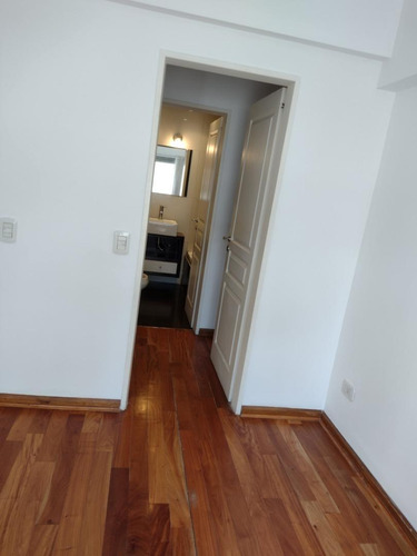 Imagen 10 de 30 de Semipiso De 3 Ambientes, Sum, Piscina, Cochera Impecable