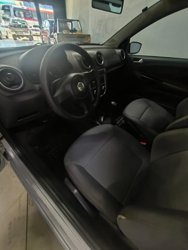 Volkswagen Saveiro 1.6 Cab. Simples Total Flex 2p