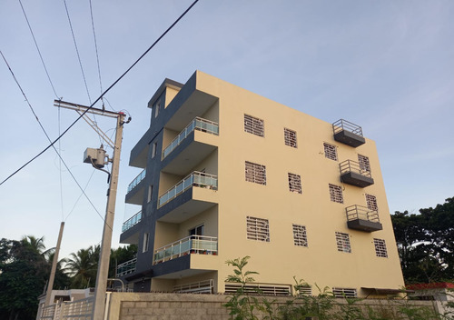 Apartamento En Hatillo San Cristobal De Dos Habitaciones 