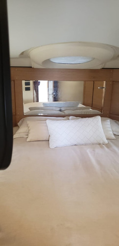 Lancha Intermarine 480 Full
