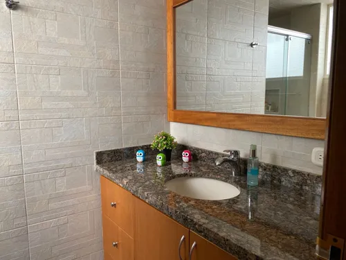 Apartamento En Venta En Alhambra. Cod V16632