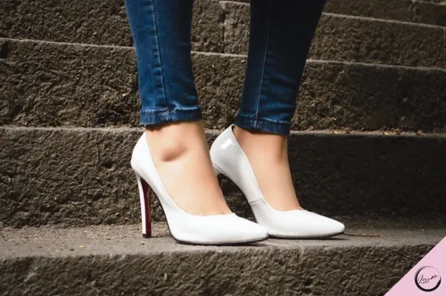 Stilettos blancos online