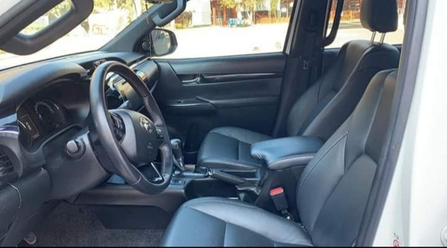 Imagem 2 de 7 de Toyota Hilux Hilux Srx