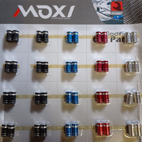 Imagen 3 de 6 de Tapa Gusanillo Moto Cuatrinoto Carro Metal Universal