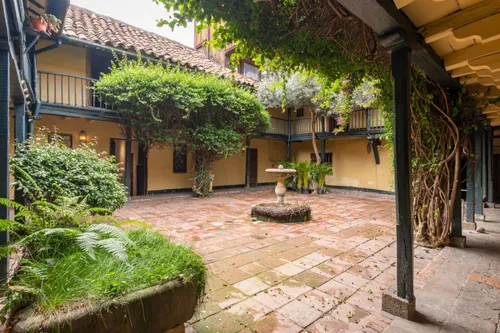 Oficina En Arriendo/venta En La Candelaria. Cod A15936