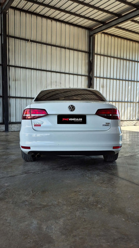 Volkswagen Vento 1.4 Comfortline 150cv At