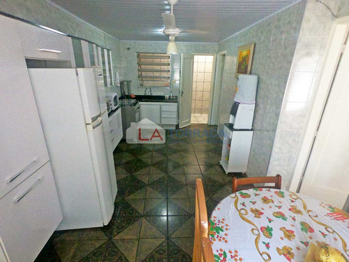 Imagem 10 de 15 de Ref. 14195 - Casa Isolada - 2 Dormitórios - Quintal - Aviação - V14195