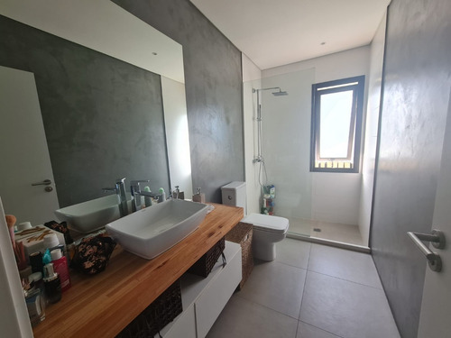 Imagen 14 de 21 de Alquiler De Hermosa Casa De 3 Dormitorios Y Piscina En Colinas De Carrasco