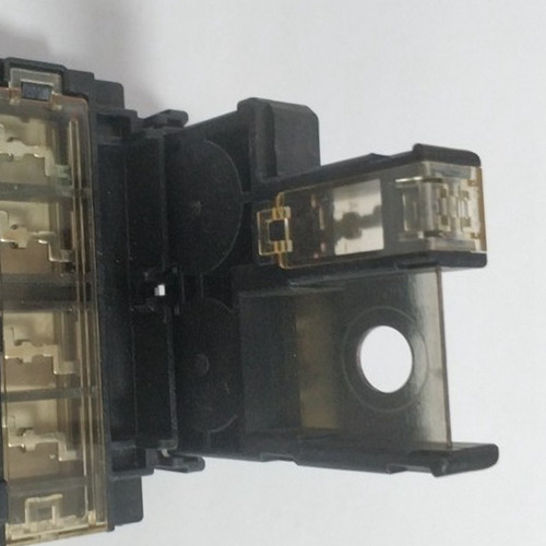 . Conector De Enlace Fusible De Cable De Batería Positivo
