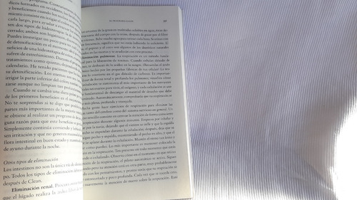 Imagen 6 de 8 de Clean Remover Restaurar Rejuvenecer A Junger Grijalbo