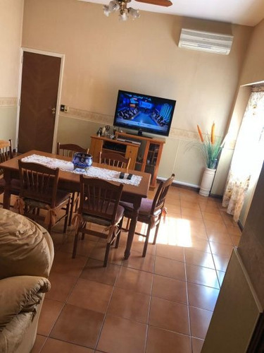 Imagen 6 de 17 de Casa En Venta En Valentín Alsina