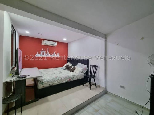 Imagen 14 de 18 de Se Vende Casa En El Amanecer Rah: 22-6196