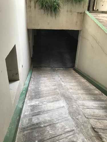 Imagen 2 de 3 de Cochera - La Plata