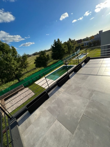 Imagen 21 de 30 de Venta Casa A Estrenar En Ayres Plaza - Pilar