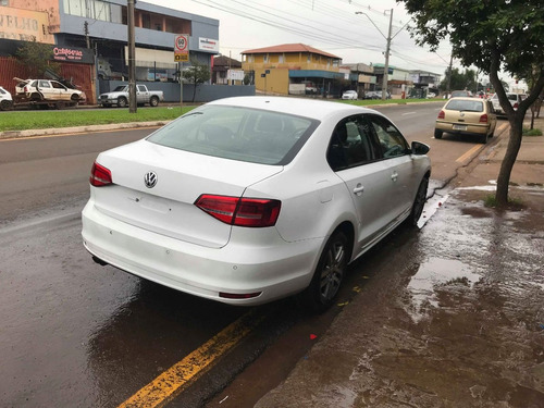 Sucata Jetta 2.0 Flex Aut 2015/2015 Retirada De Peças