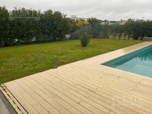 Imagen 24 de 30 de Casa - Santa Juana - Canning - Esteban Echeverria - Venta - Alquiler Temporal