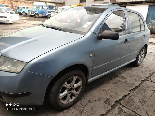 Imagen 4 de 11 de Skoda Fabia Hatchback 2004
