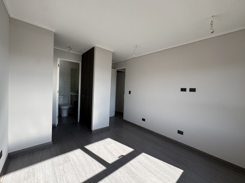 Departamento Nuevo De 2d + 2b + 1e En Edificio Valdepeñas