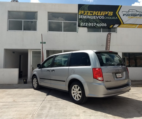 Imagen 6 de 15 de Dodge Grand Caravan 2017 3.7 Se At