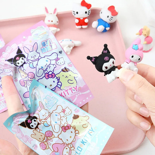 Caixa Misteriosa Hello Kitty & Friends Box Com 32 Surpresas
