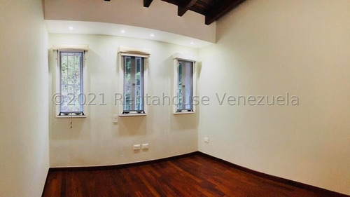 Imagen 9 de 12 de Casa En Venta Urb. Santa Sofia # 22-13760