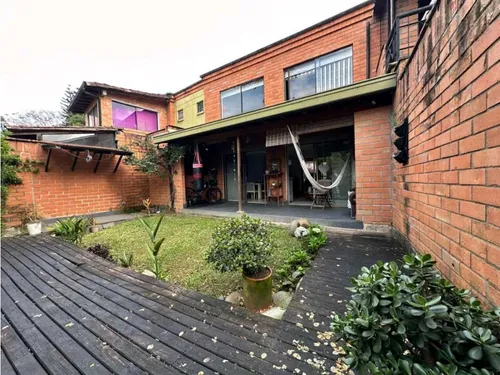 Casa Unifamiliar En Venta Envigado (t)