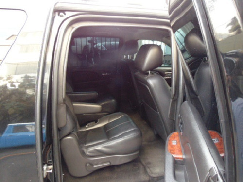 Imagen 12 de 15 de Chevrolet Suburban 6.0 4x4 Paquete G Blindada