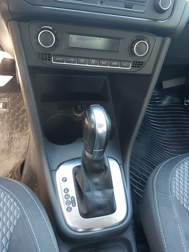 Volkswagen Polo 1.6 2016 Conforline Triptonic