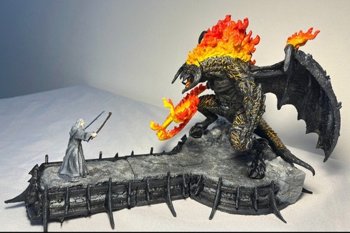 Estatuilla Pelea De Gandalf Vs Balrog En Minas De Moria Lotr