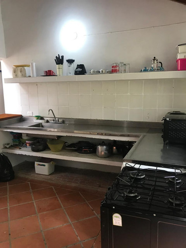 Finca De Recreo En Barbosa Antioquia 16 Personas