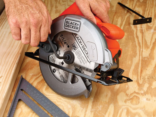 Sierra Circular Black & Decker 7 1/4\'' 1400w (cs1004-b3)
