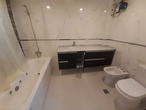 Amplio Y Moderno Duplex En Venta, Terminaciones De Categoria