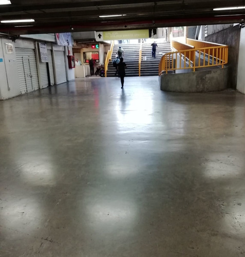 Imagen 6 de 8 de Local, Oficina Y / O Bodegas En Renta Dentro De Plaza Zapata