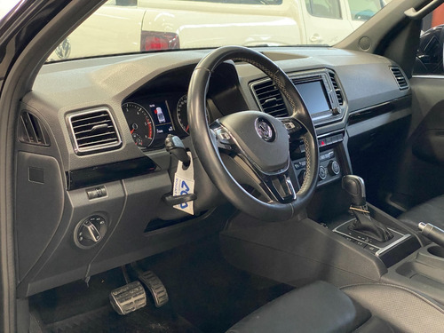 Imagen 16 de 18 de Amarok 3.0 V6 Black Style LG