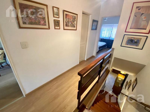 Imagen 10 de 19 de Encantador Dúplex De 3 Dormitorios Jardín Y Quincho Como A Estrenar!! - Olivos