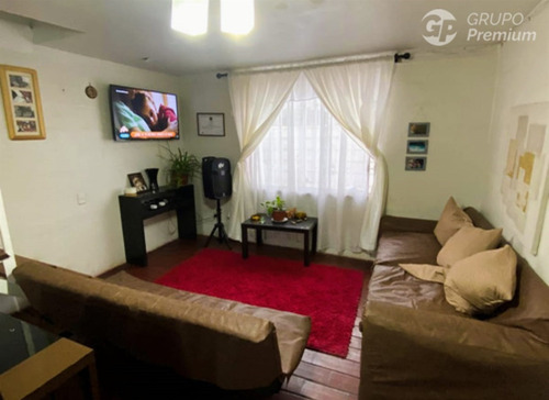 Casa En Venta De 3 Dorm. , 2 Baños , 90 Mts2 En Puente Alto