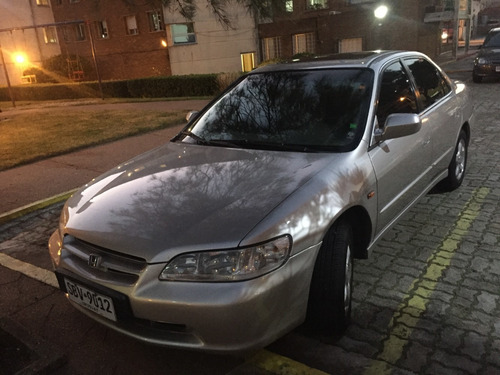 Honda Accord 3.0 V6
