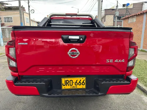 Nissan Frontier 2.5 Se