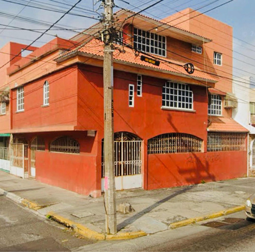 Excelente Propiedad, Ideal Para Proyecto De Negocio, En Luga