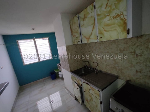 Imagen 13 de 30 de Apartamento En Venta En Barquisimeto, Urb. Chucho Briceño, Cod. 22-11729. Selena Pacheco Tlf. 04245197639. Lara, Venezuela