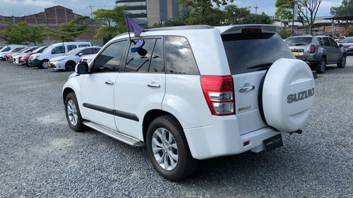 Imagen 4 de 23 de Suzuki Gran Vitara 2.4 Gasolina Mt 4x4