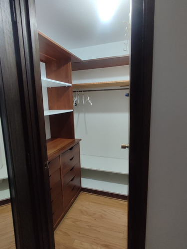 Arriendo Departamento Colón Con Tobalaba