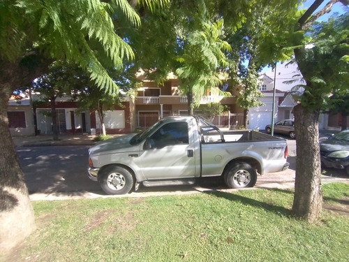 Ford F-100 4.2 I Xlt Mwm 2004