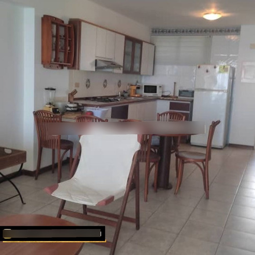Imagen 11 de 14 de En Venta Comodo Y Espacioso Apartamento Con Vista Al Mar Caribe, Catia La Mar, Edo. La Guaira, Construcciòn 74 Mts2, Ref 230
