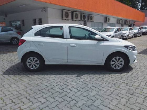 Chevrolet Onix 1.0 Mpfi Lt 8v Flex 4p Manual