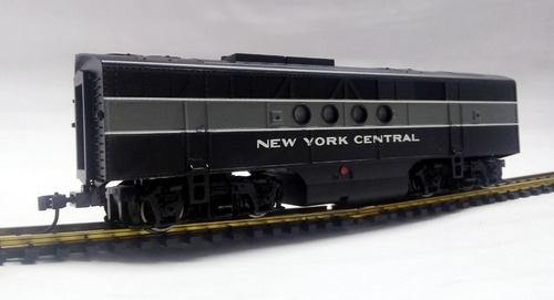 Imagen 3 de 5 de Locomotora Diesel New York Unidad B - H0 1/87 Dcc Bachmann