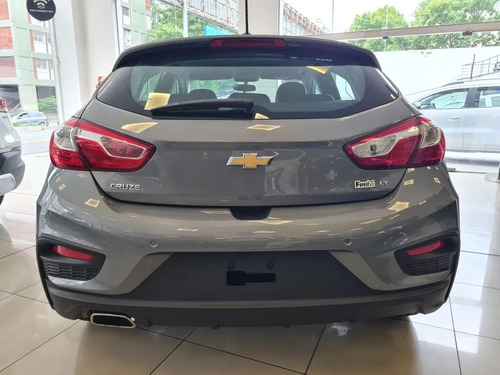 Imagen 12 de 25 de Chevrolet Cruze 5 Lt At 0km 2023 (a.l) #5